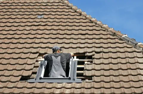 Pose de velux - Beaune-la-Rolande